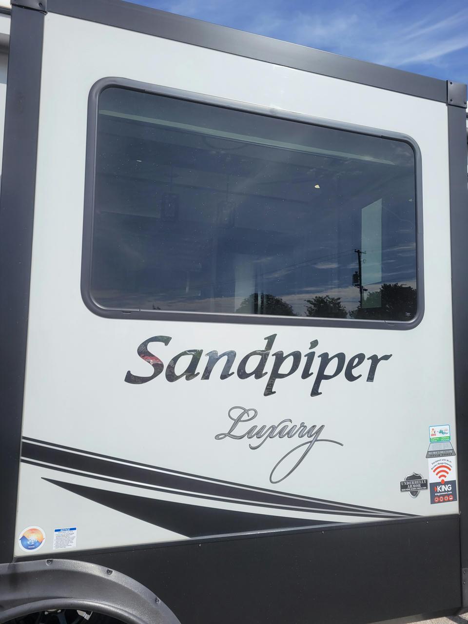 2022 Forest River 2022 Forest River Sandpiper - thumbnail 3