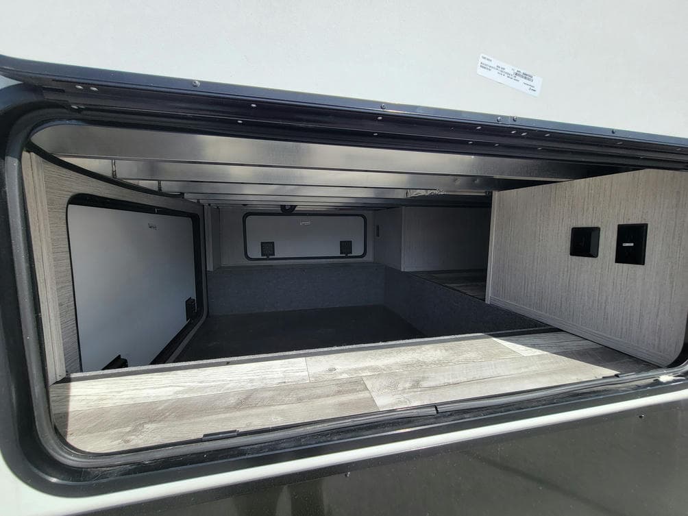 2022 Forest River 2022 Forest River Sandpiper - thumbnail 5