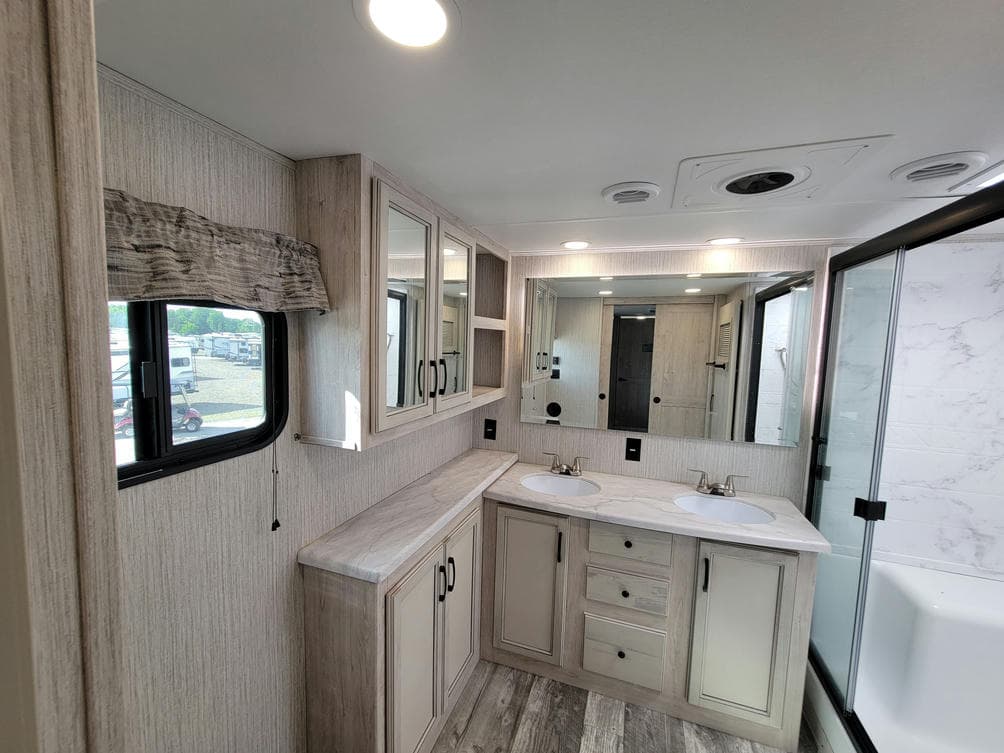 2022 Forest River 2022 Forest River Sandpiper - thumbnail 22