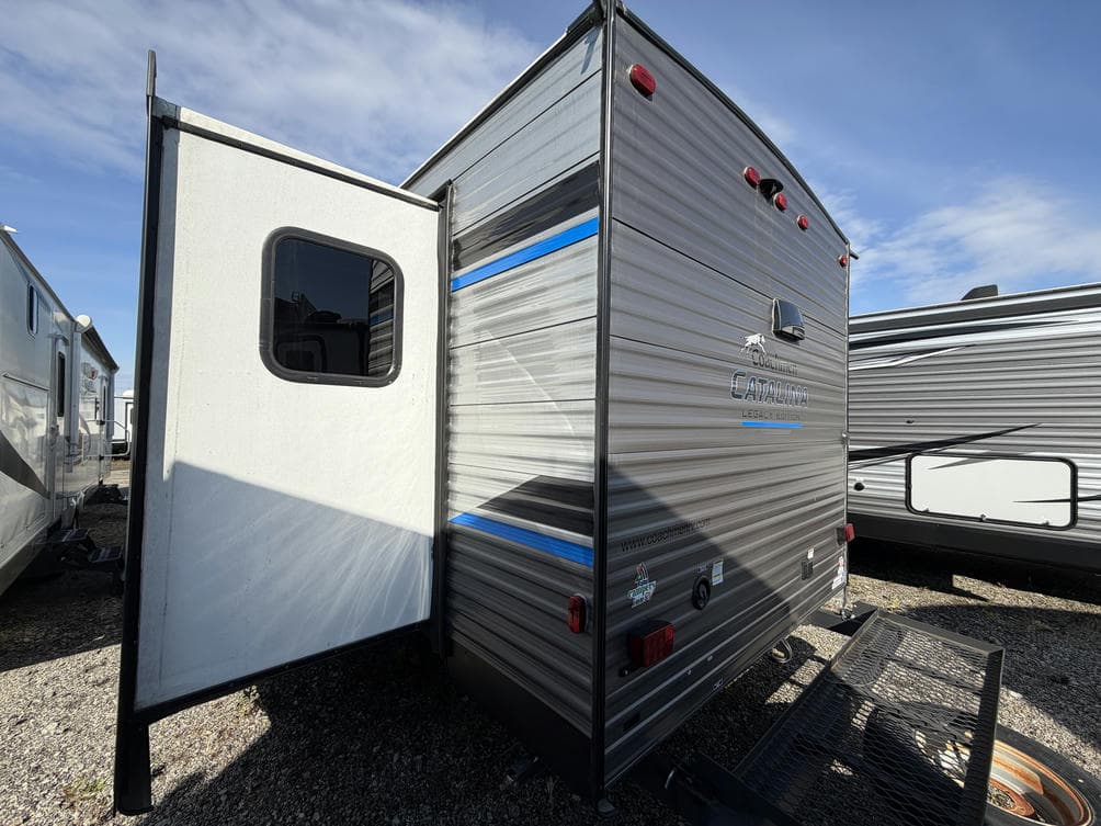 2022 Coachmen 2022 Coachmen Catalina Legacy - thumbnail 11