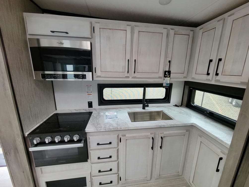 2023 KZ-RV 2023 KZ-RV Durango Half-Ton - thumbnail 6