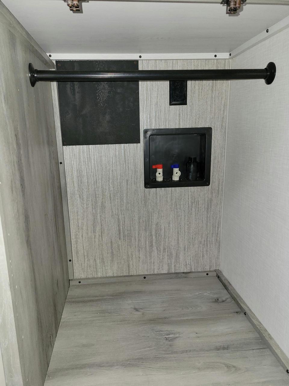 2023 KZ-RV 2023 KZ-RV Durango Half-Ton - thumbnail 9