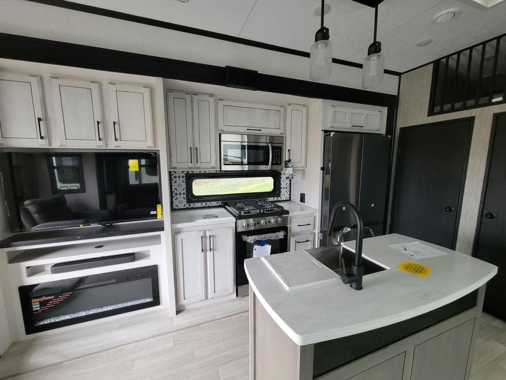 2024 KZ-RV 2024 KZ-RV Durango Gold - thumbnail 12