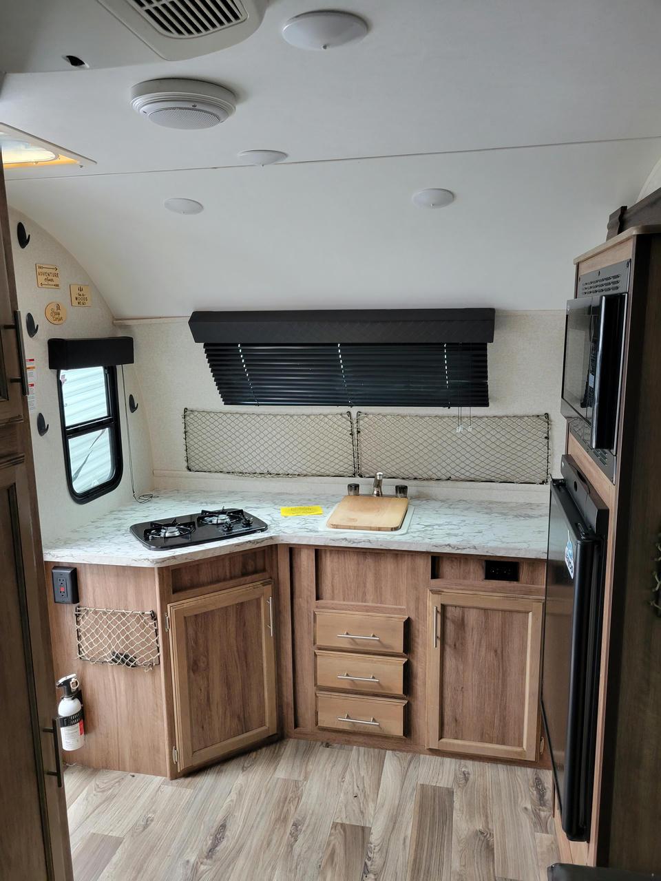 2018 Jayco 2018 Jayco Hummingbird - thumbnail 8