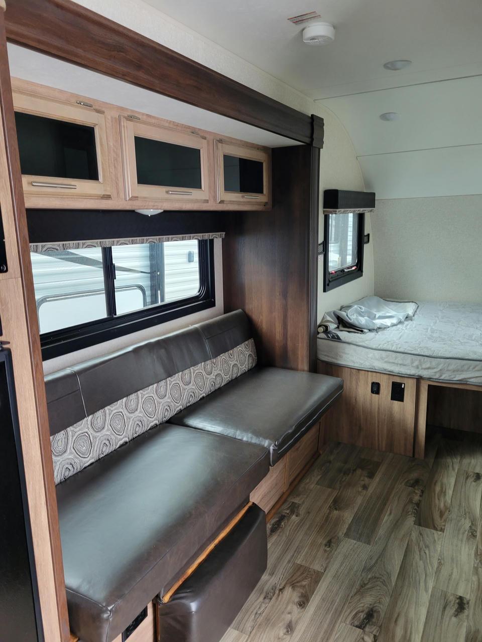 2018 Jayco 2018 Jayco Hummingbird - thumbnail 10