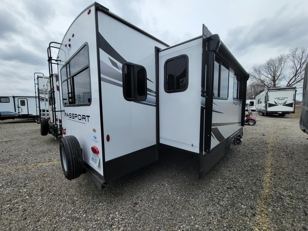 2023 Keystone RV 2023 Keystone RV Passport - thumbnail 4