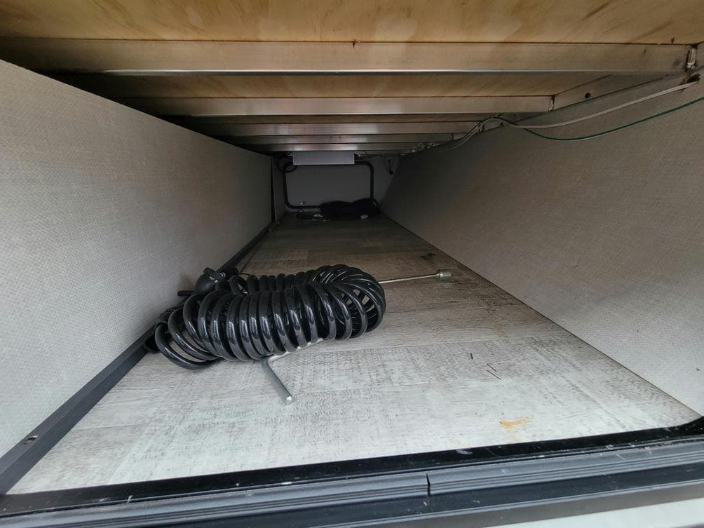 2024 Forest River 2024 Forest River R-Pod - thumbnail 3