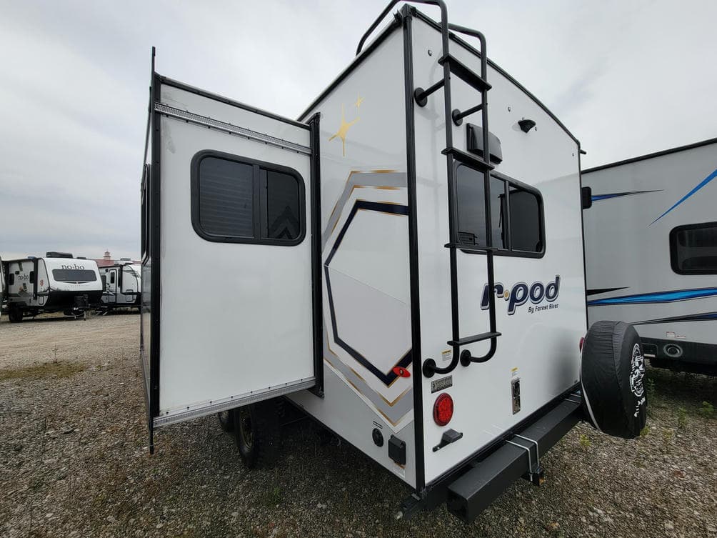 2024 Forest River 2024 Forest River R-Pod - thumbnail 9