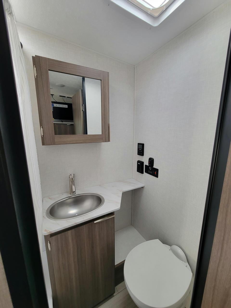 2025 Venture RV 2025 Venture RV Sonic - thumbnail 18