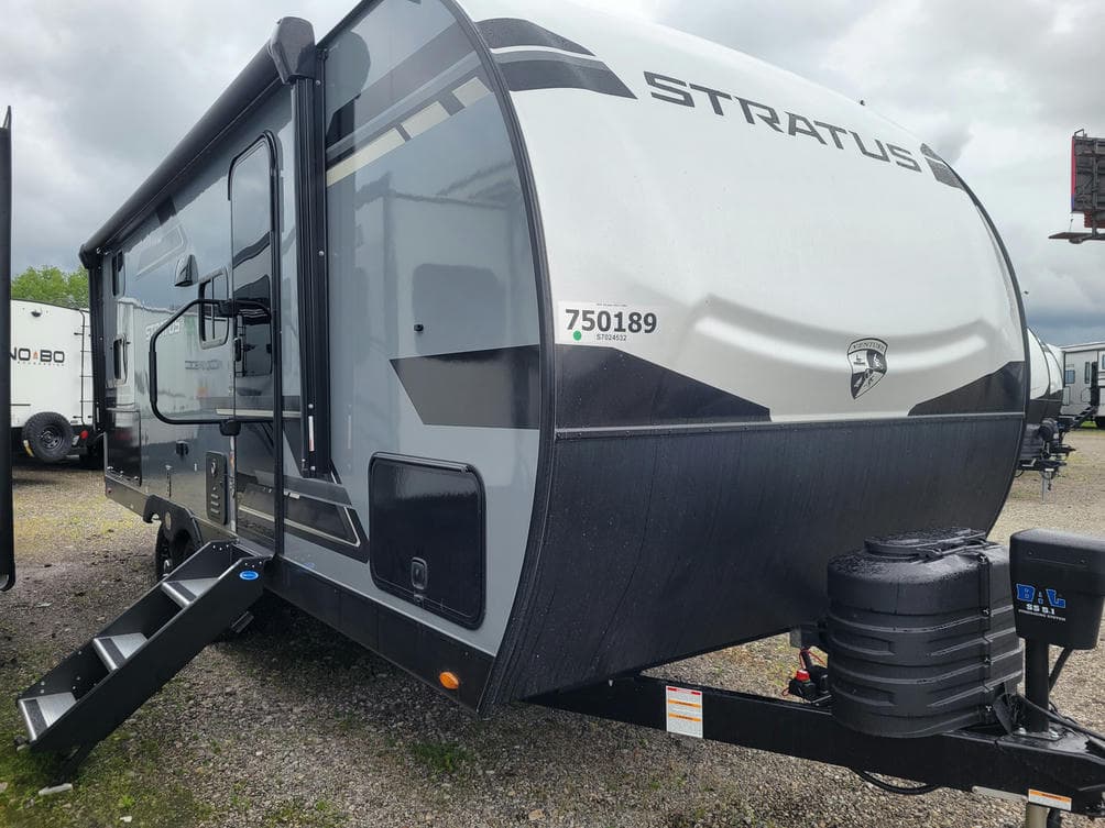 2025 Venture RV Stratus SR211VBH