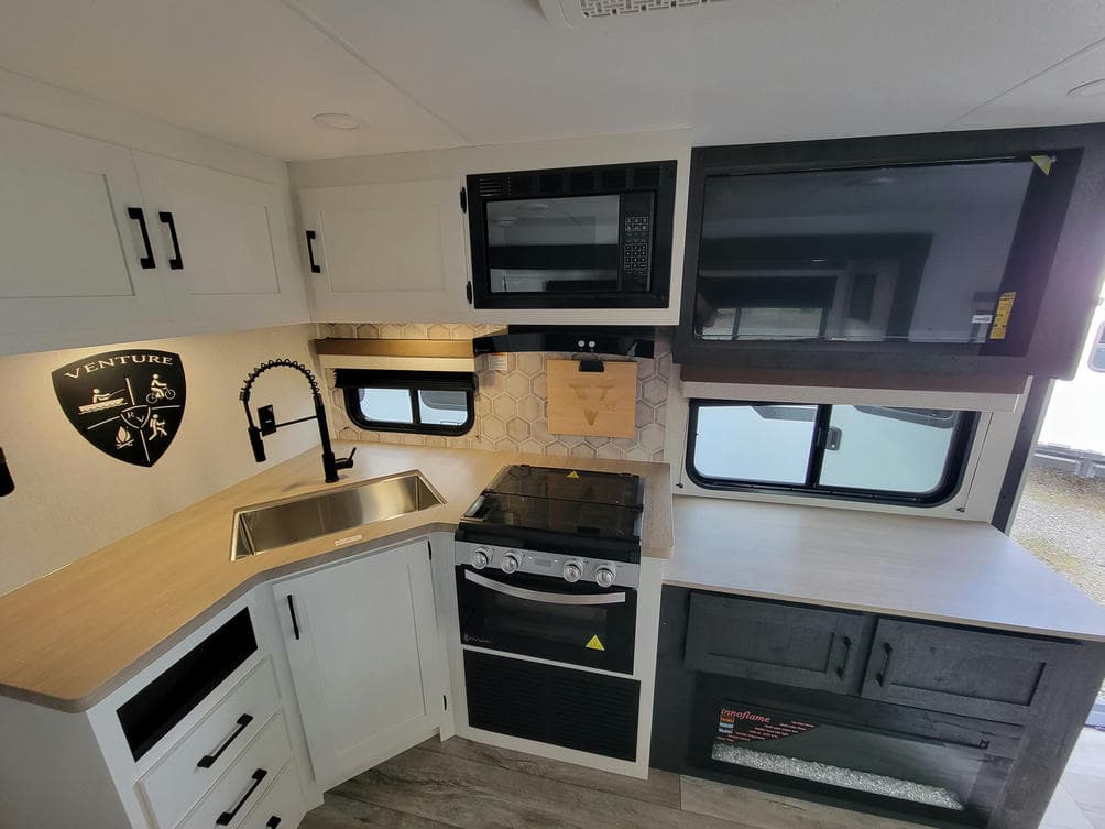 2026 Venture RV 2026 Venture RV Sienna - thumbnail 13