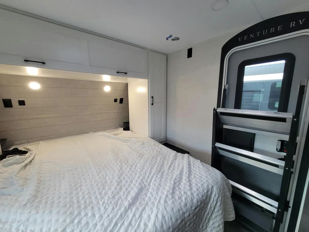 2026 Venture RV 2026 Venture RV Sienna - thumbnail 17