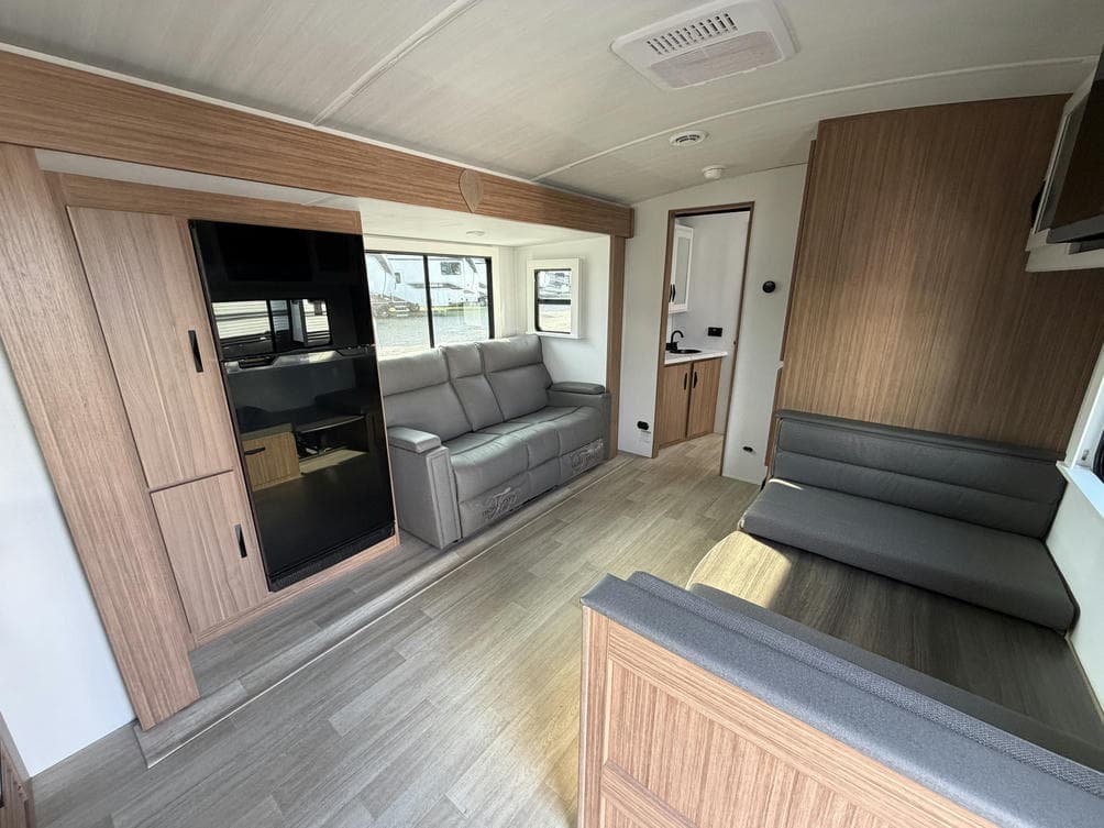 2025 Keystone 2025 Keystone Passport - thumbnail 8