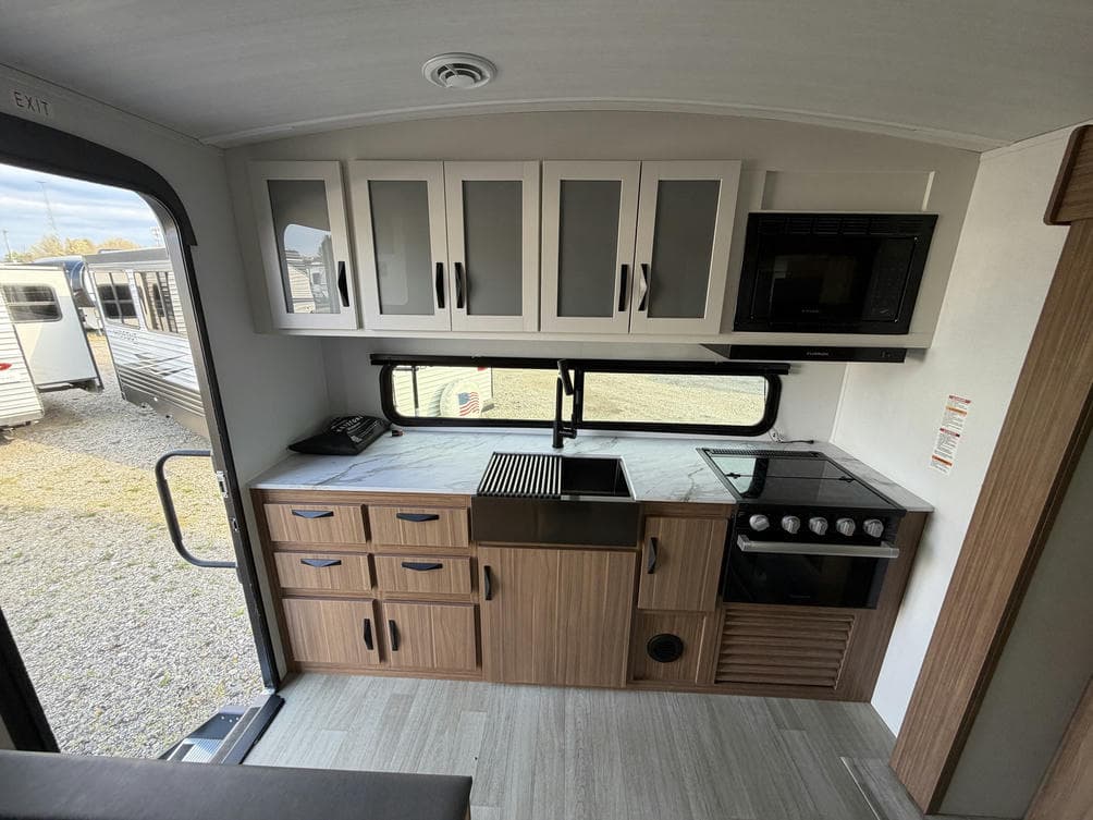 2025 Keystone 2025 Keystone Passport - thumbnail 10