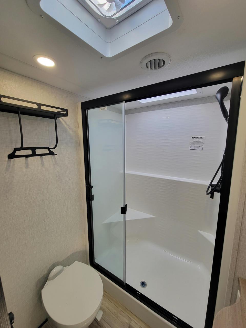 2026 Venture RV 2026 Venture RV SportTrek Touring Edition - thumbnail 18