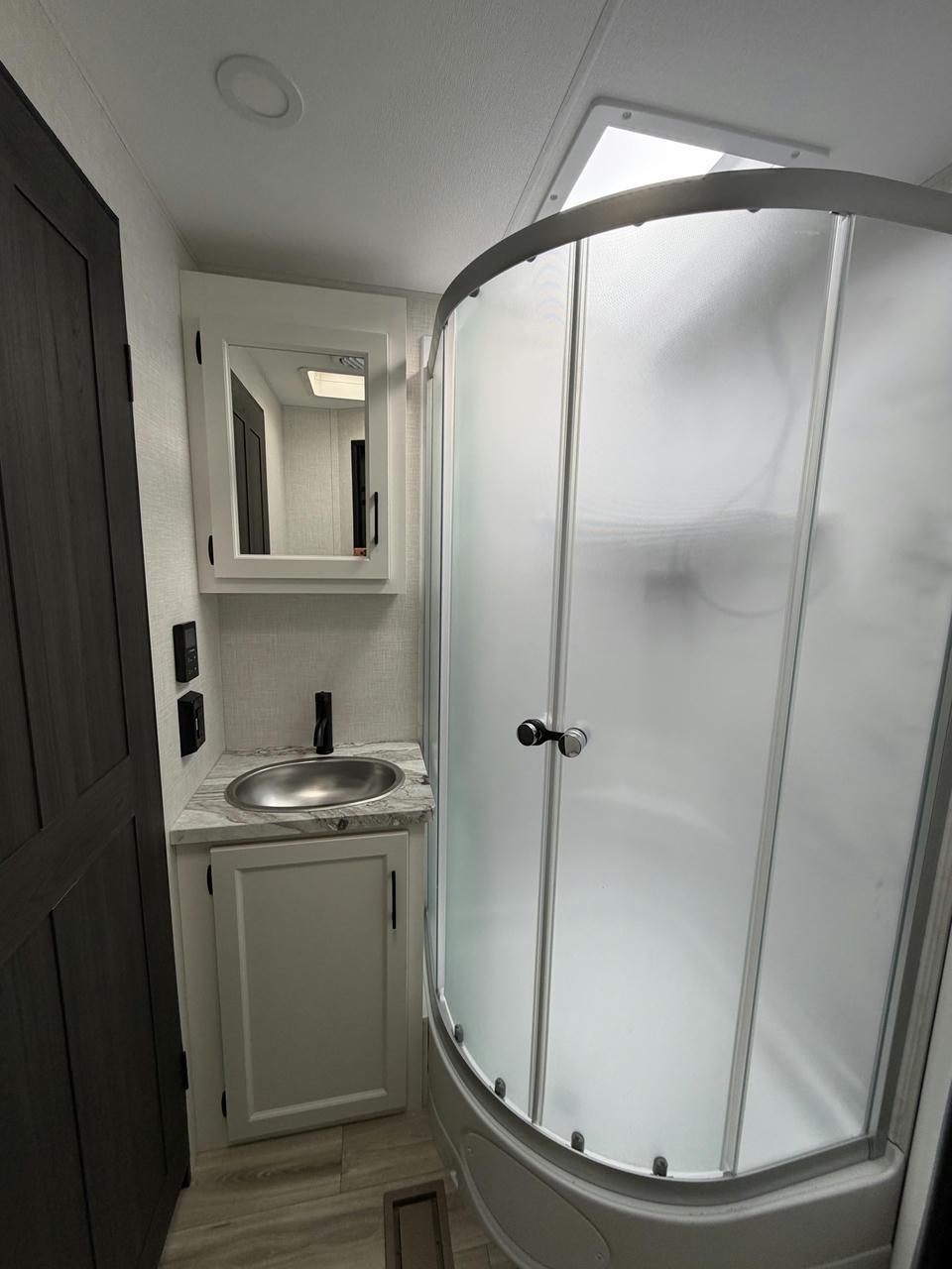 2026 Venture RV 2026 Venture RV SportTrek - thumbnail 20