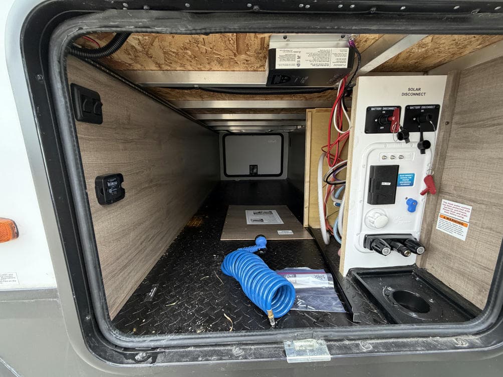 2024 Grand Design 2024 Grand Design Imagine XLS - thumbnail 7