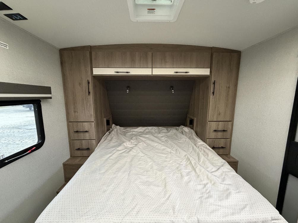 2024 Grand Design 2024 Grand Design Imagine XLS - thumbnail 15