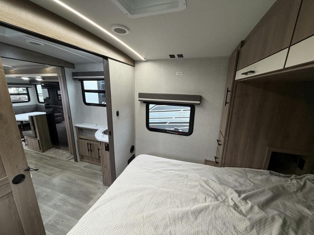 2024 Grand Design 2024 Grand Design Imagine XLS - thumbnail 17