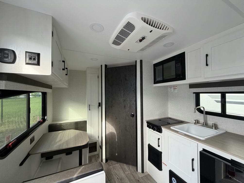 2026 Venture RV 2026 Venture RV Sienna Lite - thumbnail 8