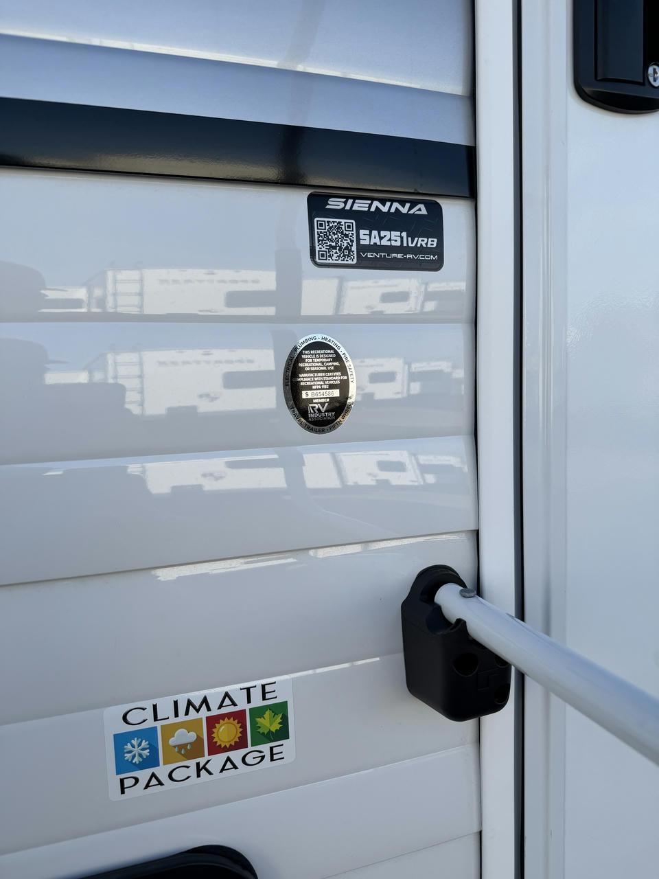 2026 Venture RV 2026 Venture RV Sienna - thumbnail 3