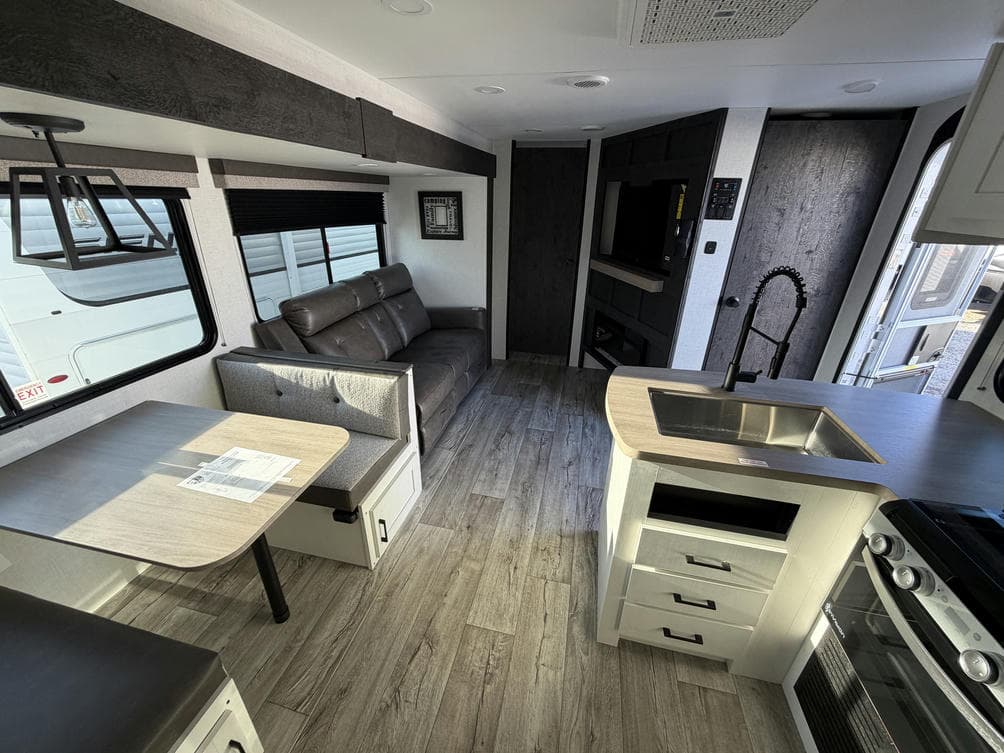 2026 Venture RV 2026 Venture RV Sienna - thumbnail 8