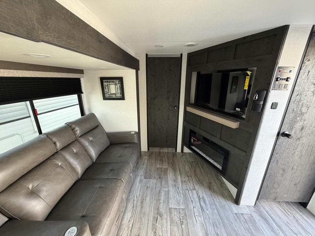 2026 Venture RV 2026 Venture RV Sienna - thumbnail 9