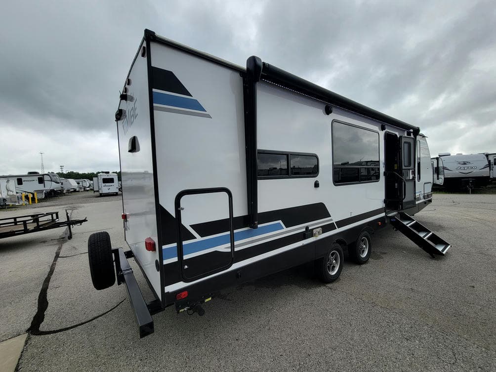 2024 Forest River 2024 Forest River Vibe - thumbnail 6