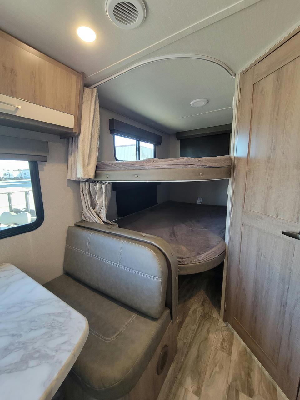 2023 Grand Design 2023 Grand Design Imagine XLS - thumbnail 11