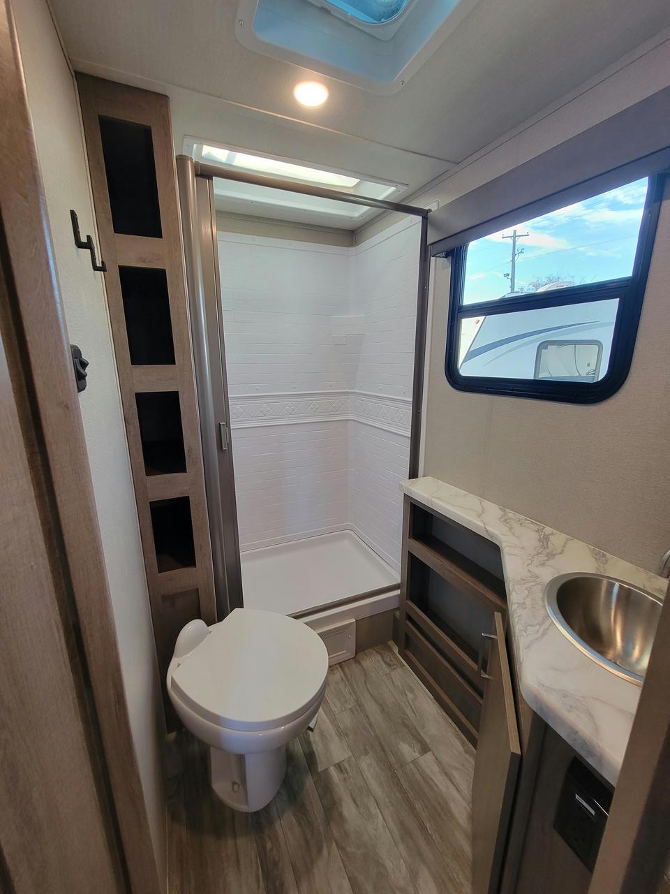 2023 Grand Design 2023 Grand Design Imagine XLS - thumbnail 12