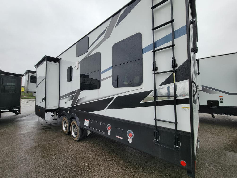 2023 Dutchmen 2023 Dutchmen VOLTAGE - thumbnail 6