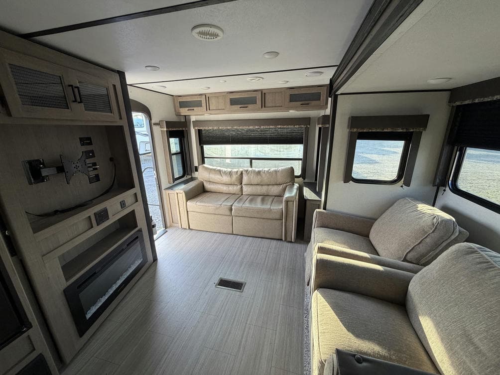 2021 Keystone RV 2021 Keystone RV Hideout - thumbnail 8