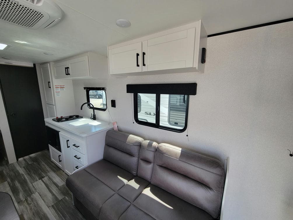 2026 Jayco 2026 Jayco Jay Flight SLX - thumbnail 14