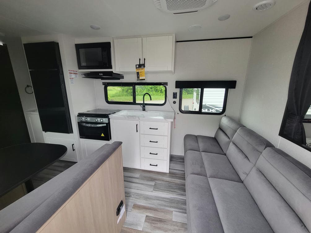 2026 Jayco 2026 Jayco Jay Flight SLX - thumbnail 10