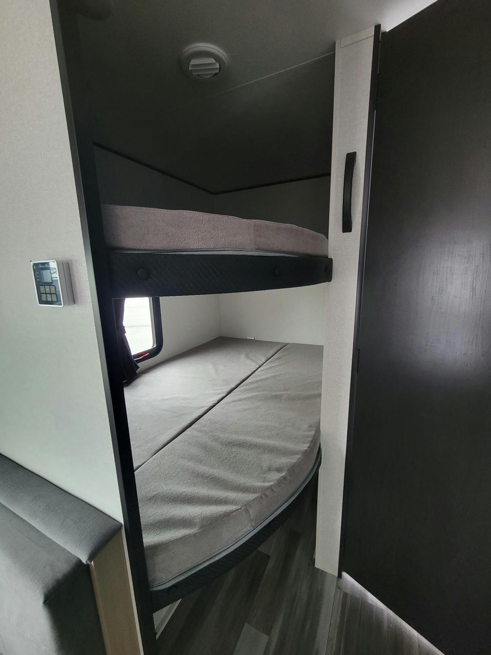 2026 Jayco 2026 Jayco Jay Flight SLX - thumbnail 13