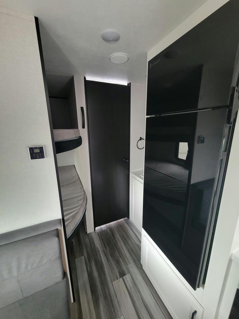 2026 Jayco 2026 Jayco Jay Flight SLX - thumbnail 11