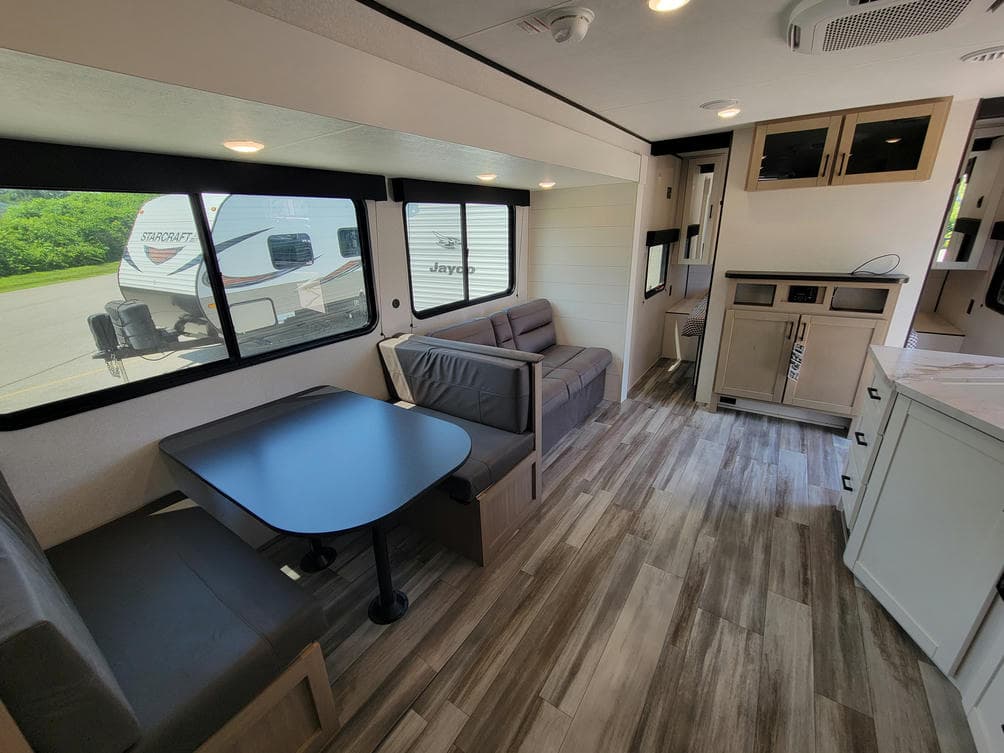 2026 Jayco 2026 Jayco Jay Flight SLX - thumbnail 10