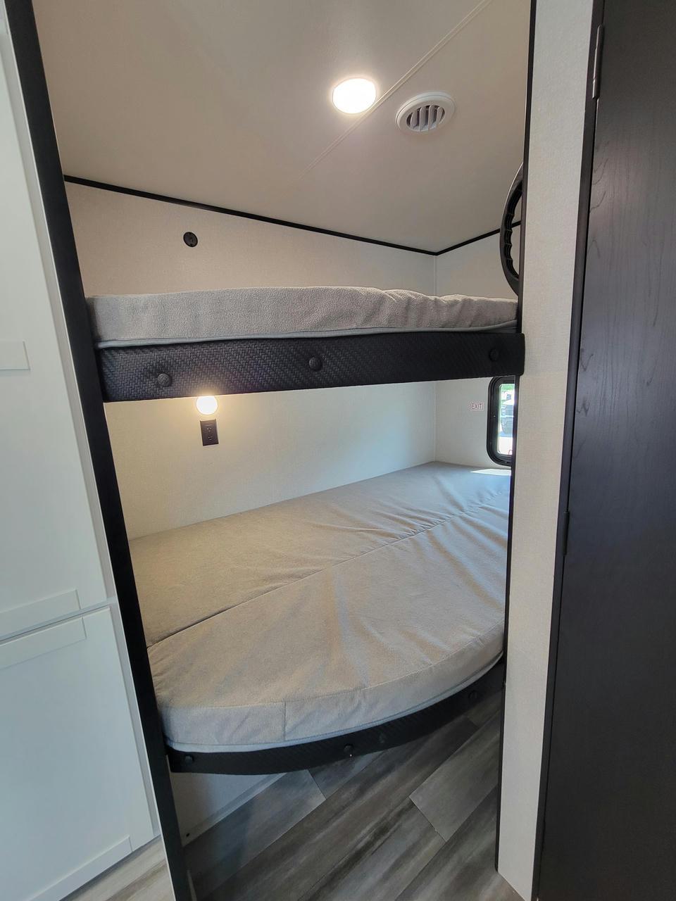 2026 Jayco 2026 Jayco Jay Flight SLX - thumbnail 16