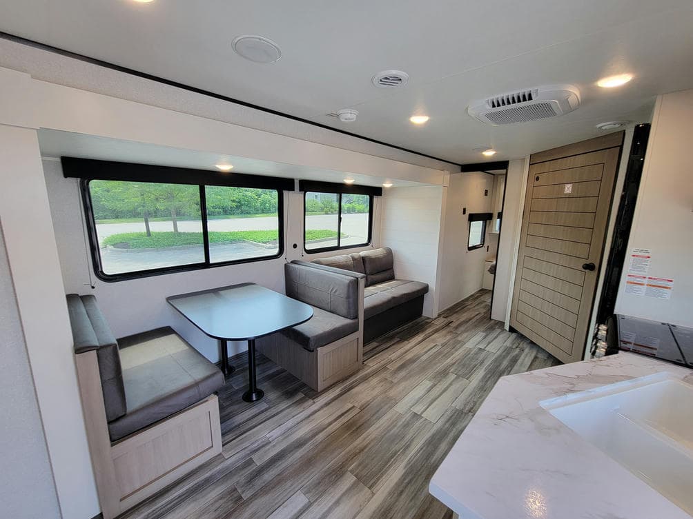 2026 Jayco 2026 Jayco Jay Flight SLX - thumbnail 7