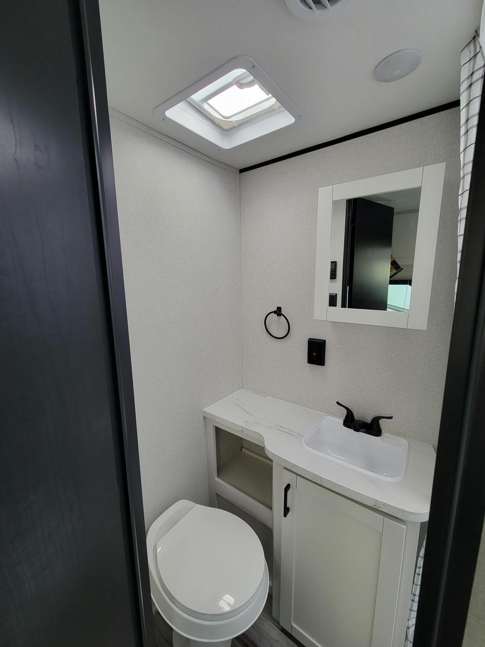 2026 Jayco 2026 Jayco Jay Flight SLX - thumbnail 11