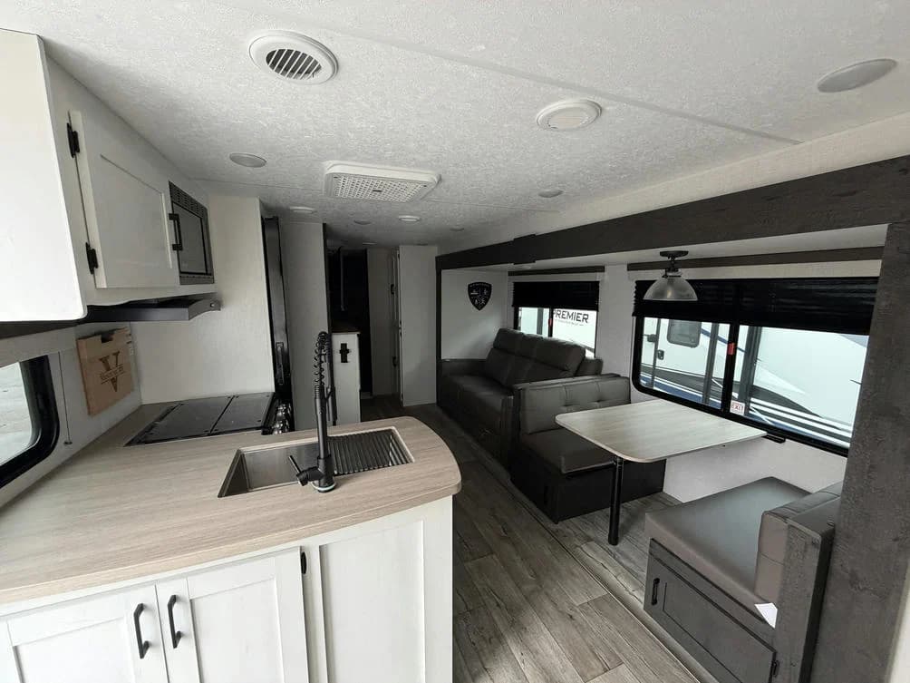 2025 Venture RV 2025 Venture RV Sienna - thumbnail 8