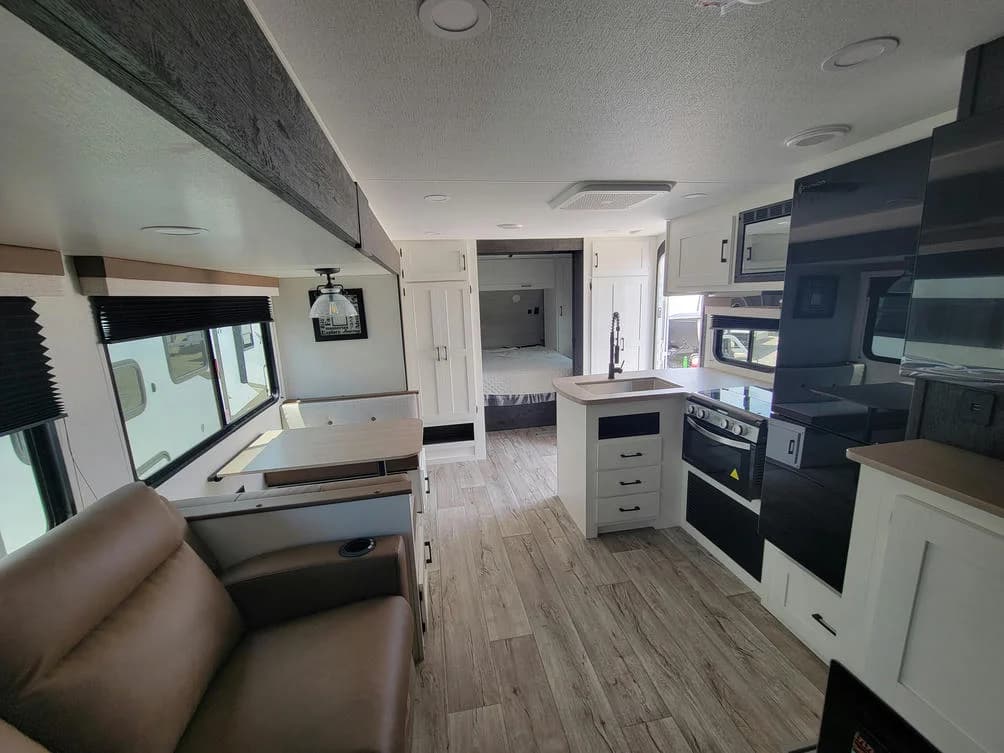 2026 Venture RV 2026 Venture RV Sienna - thumbnail 9