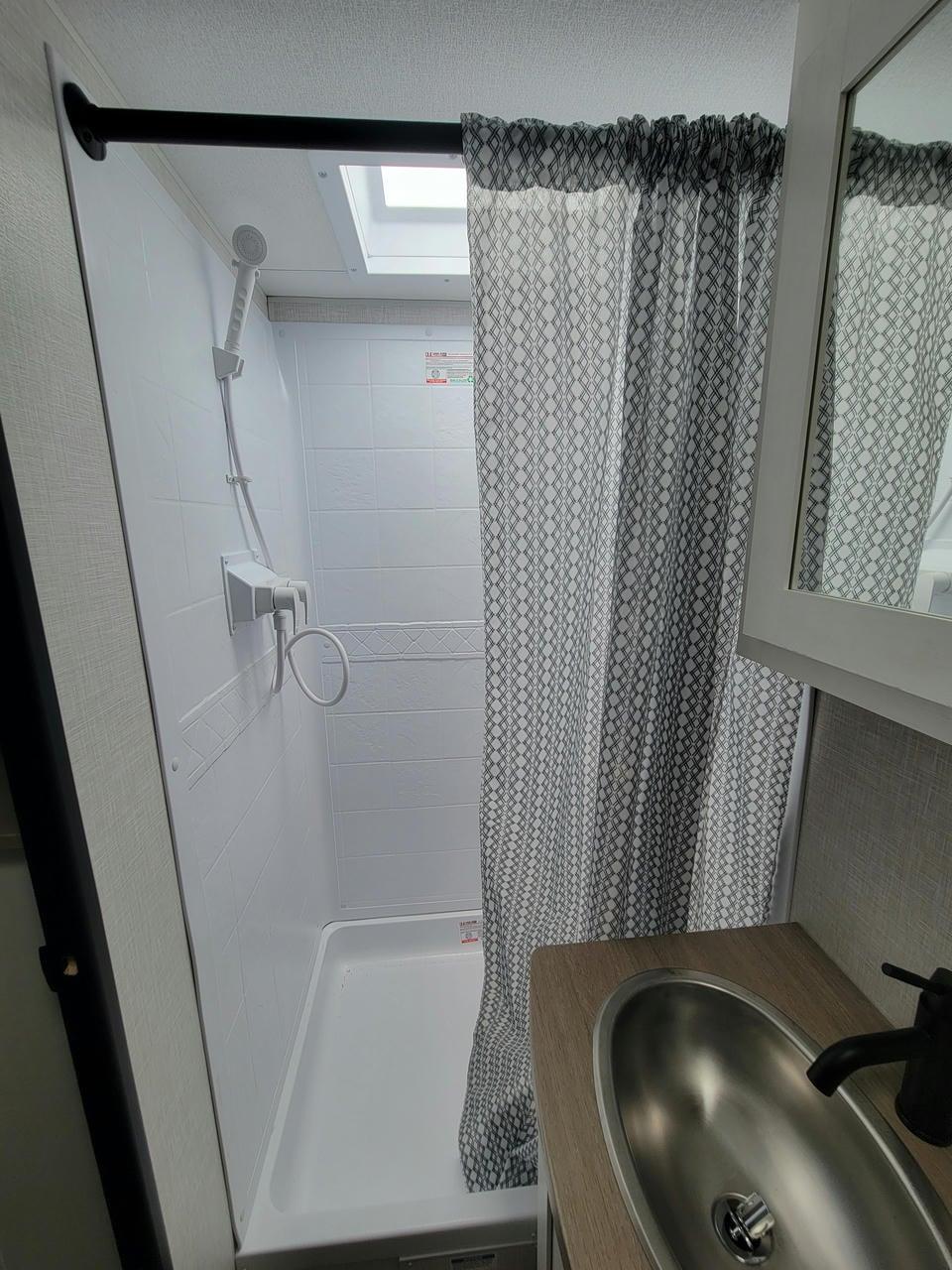 2026 Venture RV 2026 Venture RV Sienna - thumbnail 13