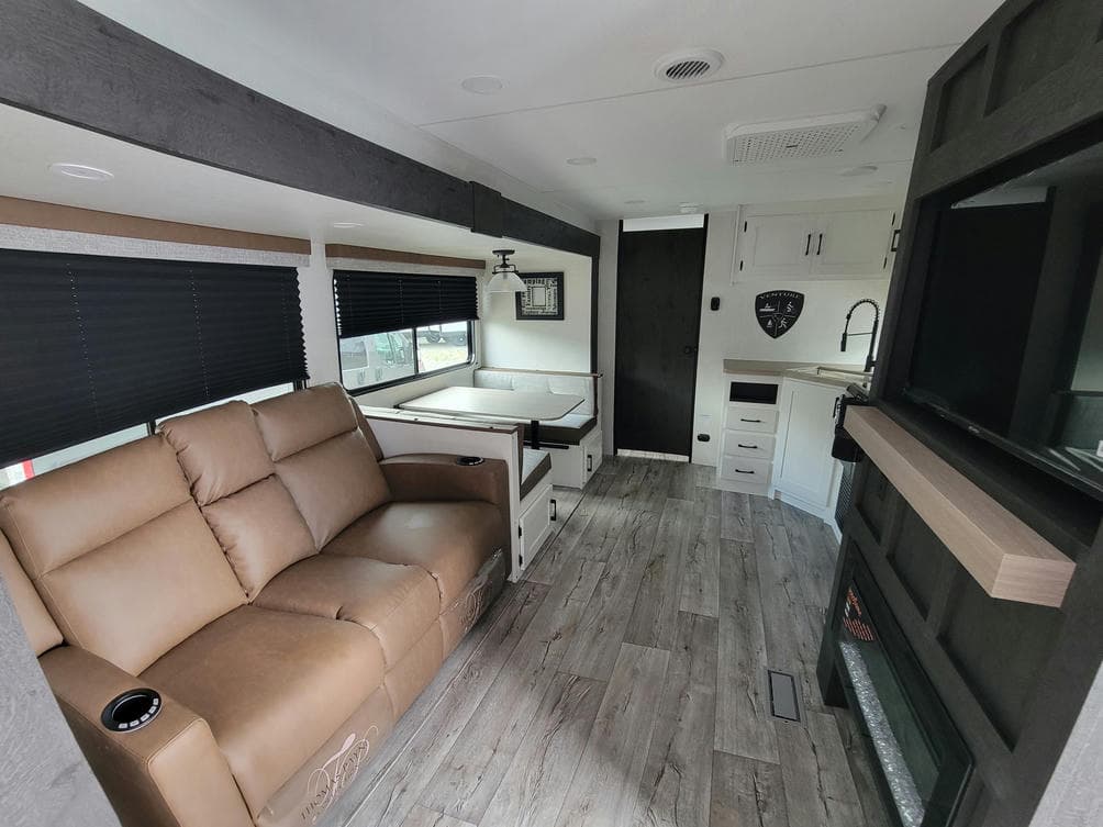 2026 Venture RV 2026 Venture RV Sienna - thumbnail 8