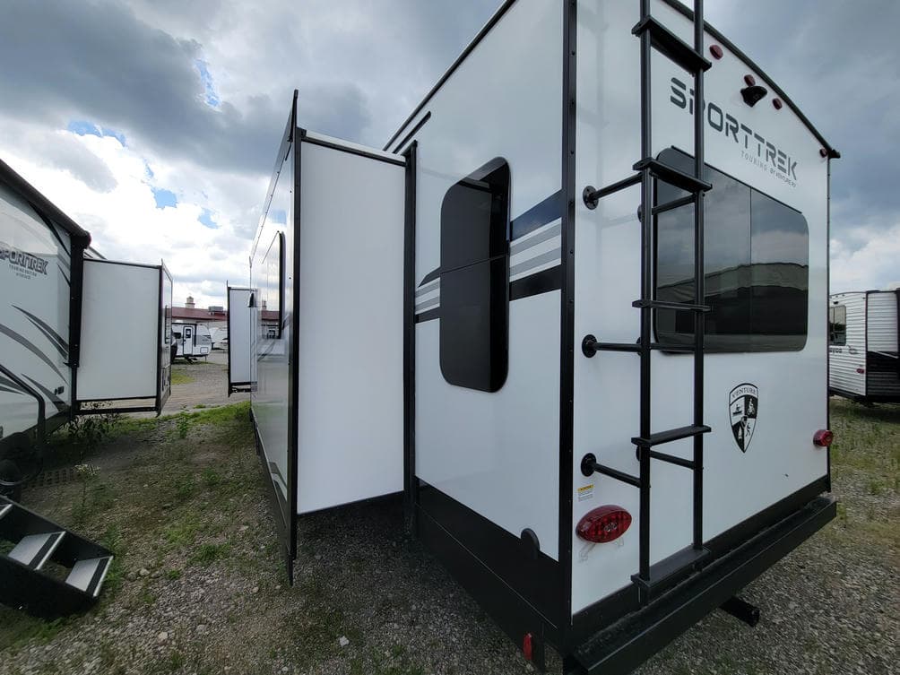 2026 Venture RV 2026 Venture RV SportTrek Touring Edition - thumbnail 6