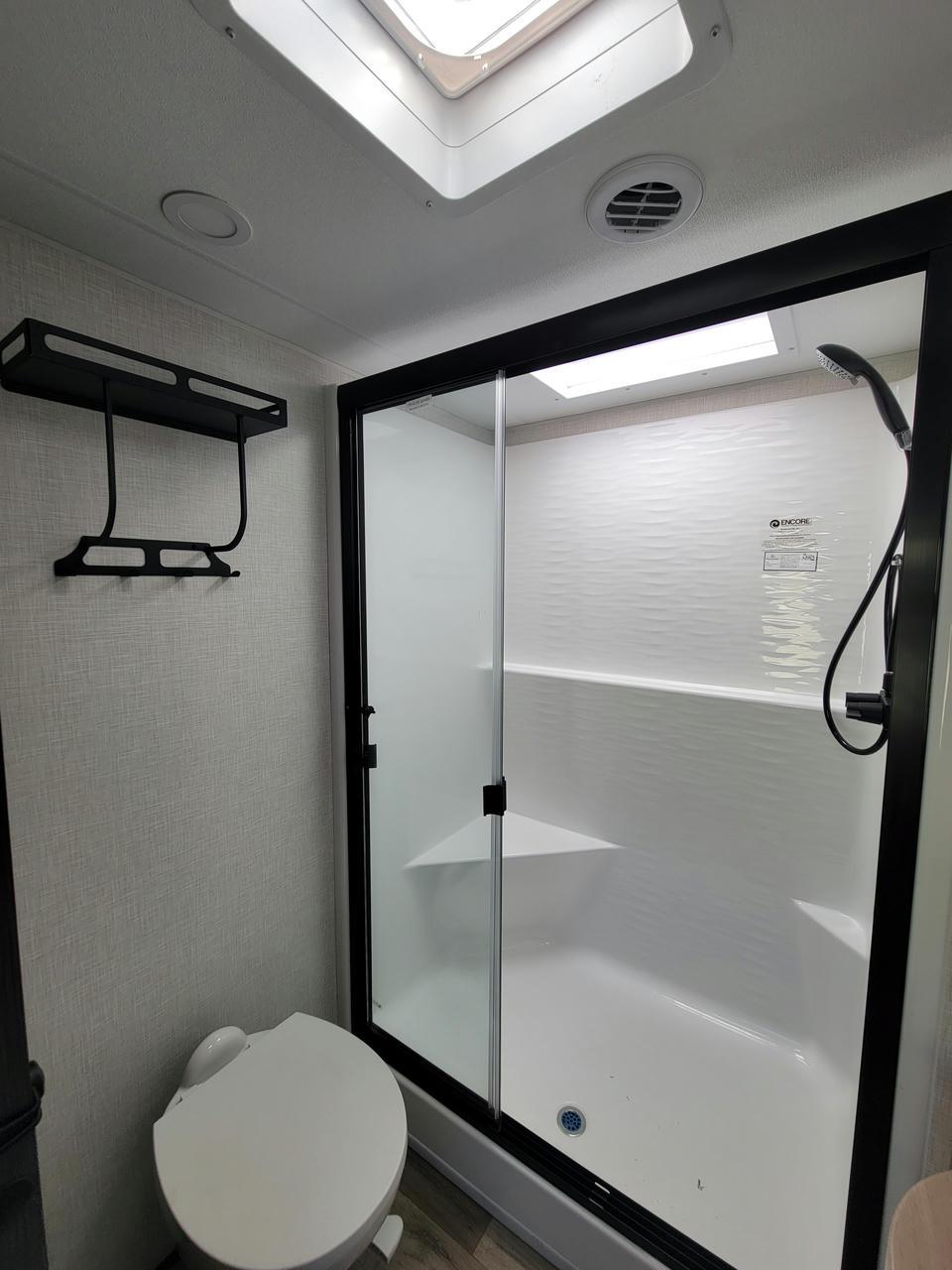 2026 Venture RV 2026 Venture RV SportTrek Touring Edition - thumbnail 19