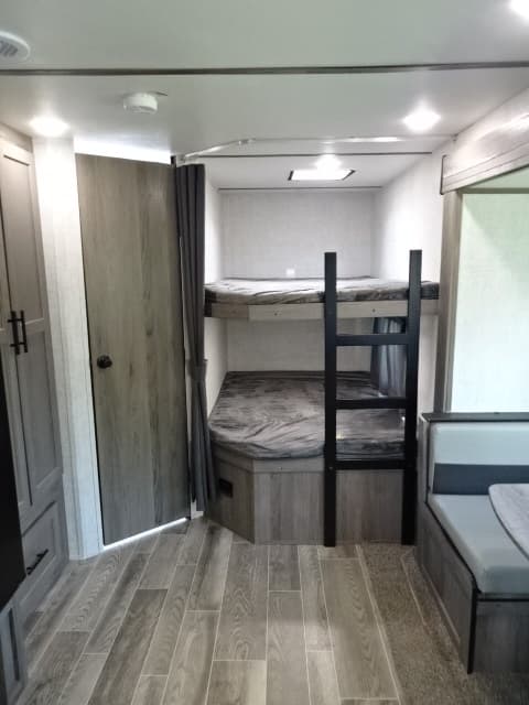 2021 Gulf Stream 2021 Gulf Stream Ameri-Lite - thumbnail 26