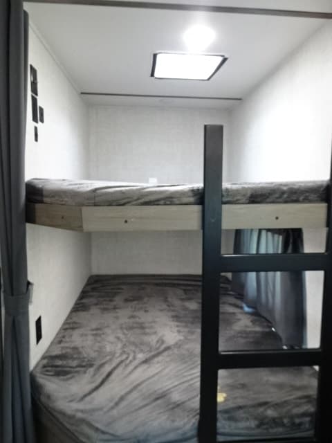 2021 Gulf Stream 2021 Gulf Stream Ameri-Lite - thumbnail 27