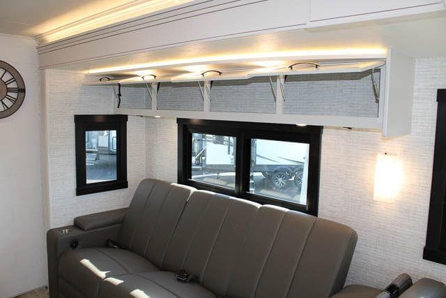 2025 Jayco 2025 Jayco Seneca - thumbnail 30