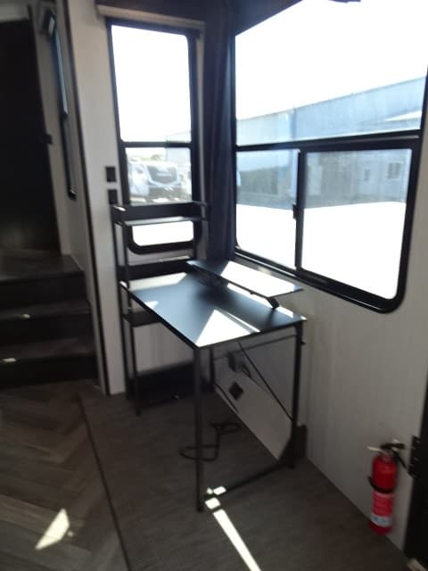 2022 Heartland 2022 Heartland Cyclone - thumbnail 23